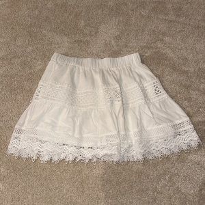 DO+BE Lace Skirt